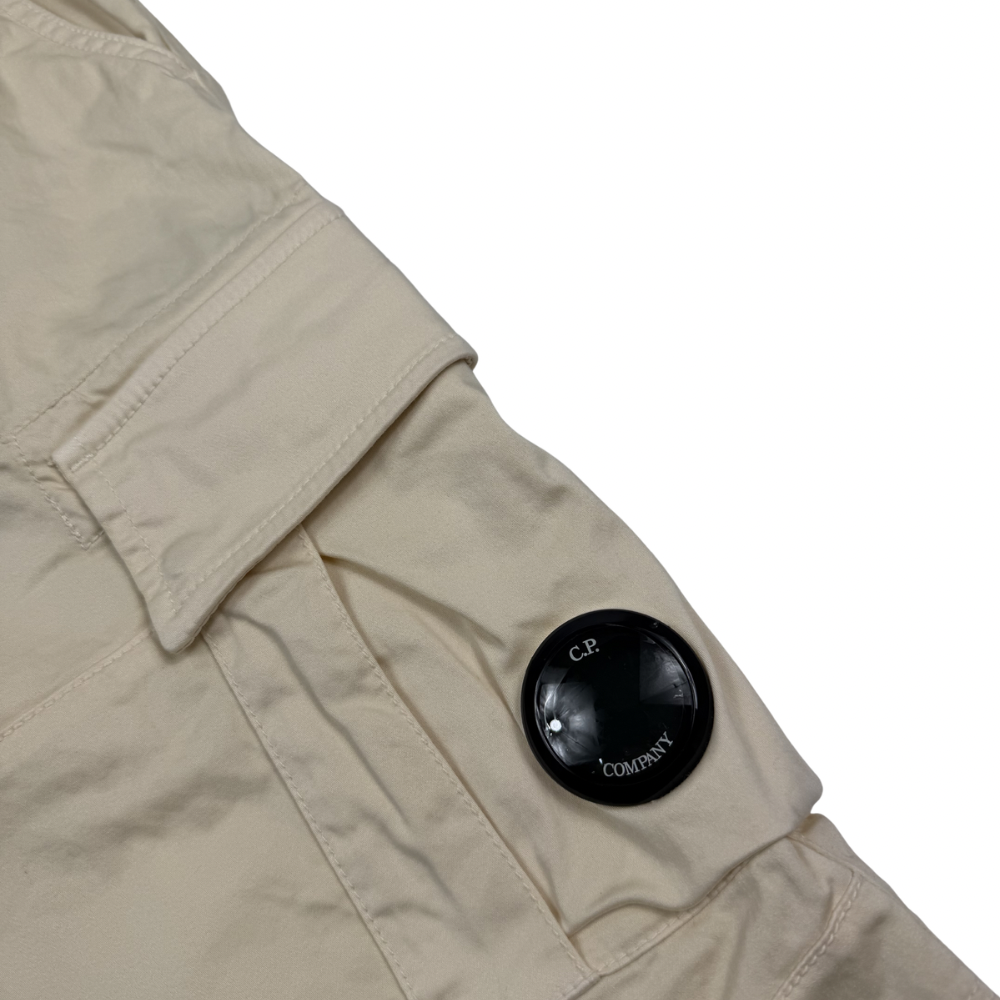 PANTALÓN CORTO CARGO SATIN STRETCH - talla 56