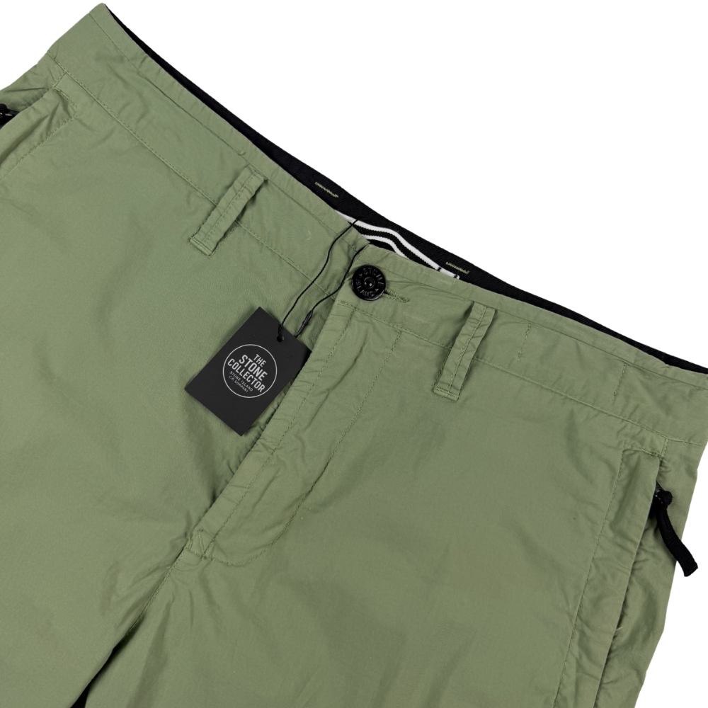 PANTALÓN CARGO CORTO STONE ISLAND- talla W/30