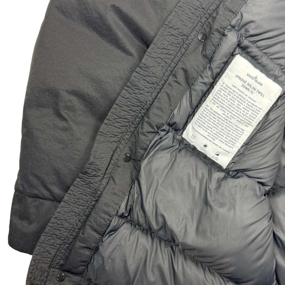 Abrigo Stone Island Opaque Nylon Twill Down-TC Negro - talla 2XL